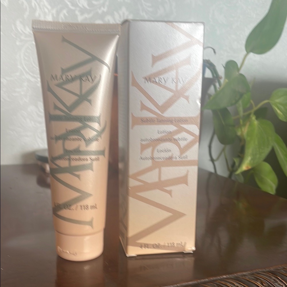 Mary Kay Cream Bronzer & Contour